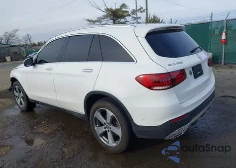 2022 Mercedes-Benz Glc 300 4Matic Suv z USA, uszkodzony, nr VIN W1N0G8EB3NV400304